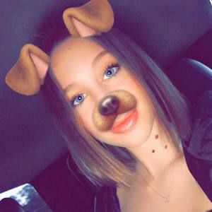 Meet your Posher, Brianna